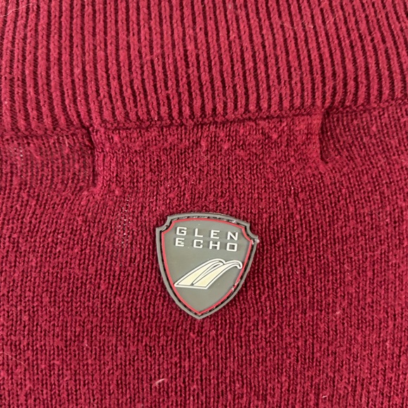 Men’s “Glen Echo” Golf sweater with long sleeves, XL maroon w/ Zip 1/3 front. - Picture 2 of 7